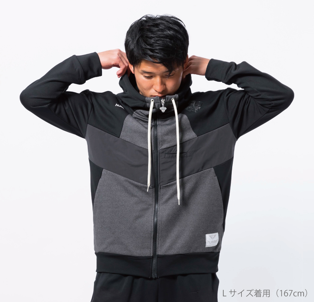 humel PLAYコラボ 選手移動着同モデル ウェットフルジップジャケット